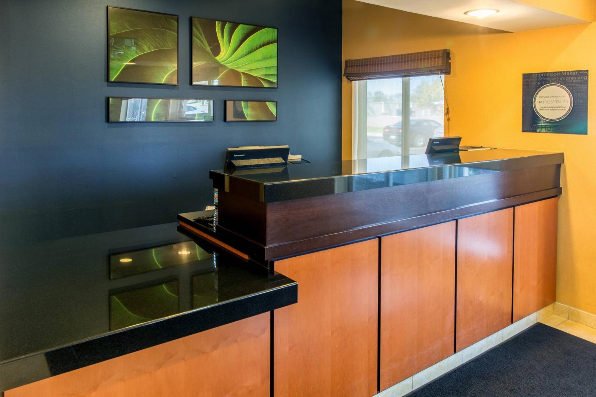 Fairfield & Canton Hotel